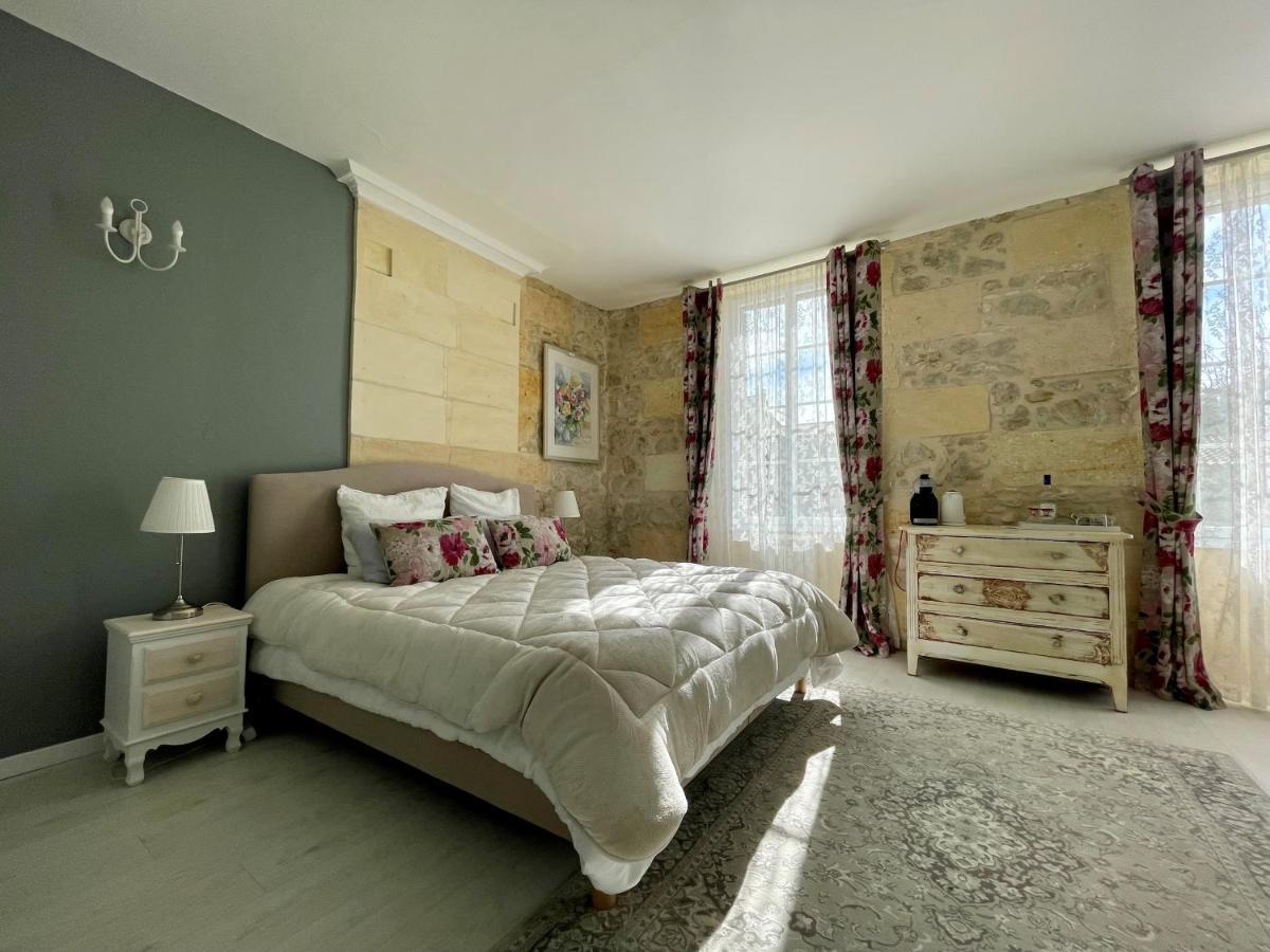 La Vigne D'Or Bed & Breakfast Teuillac Exterior photo