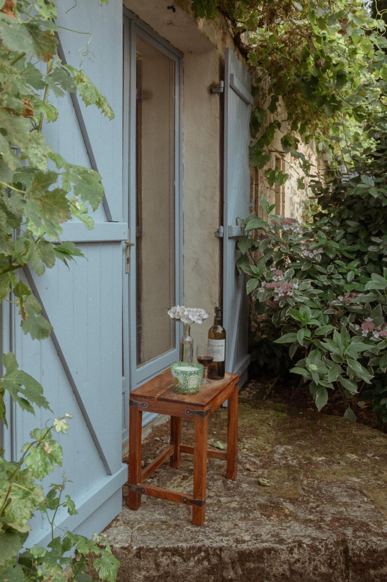 La Vigne D'Or Bed & Breakfast Teuillac Exterior photo