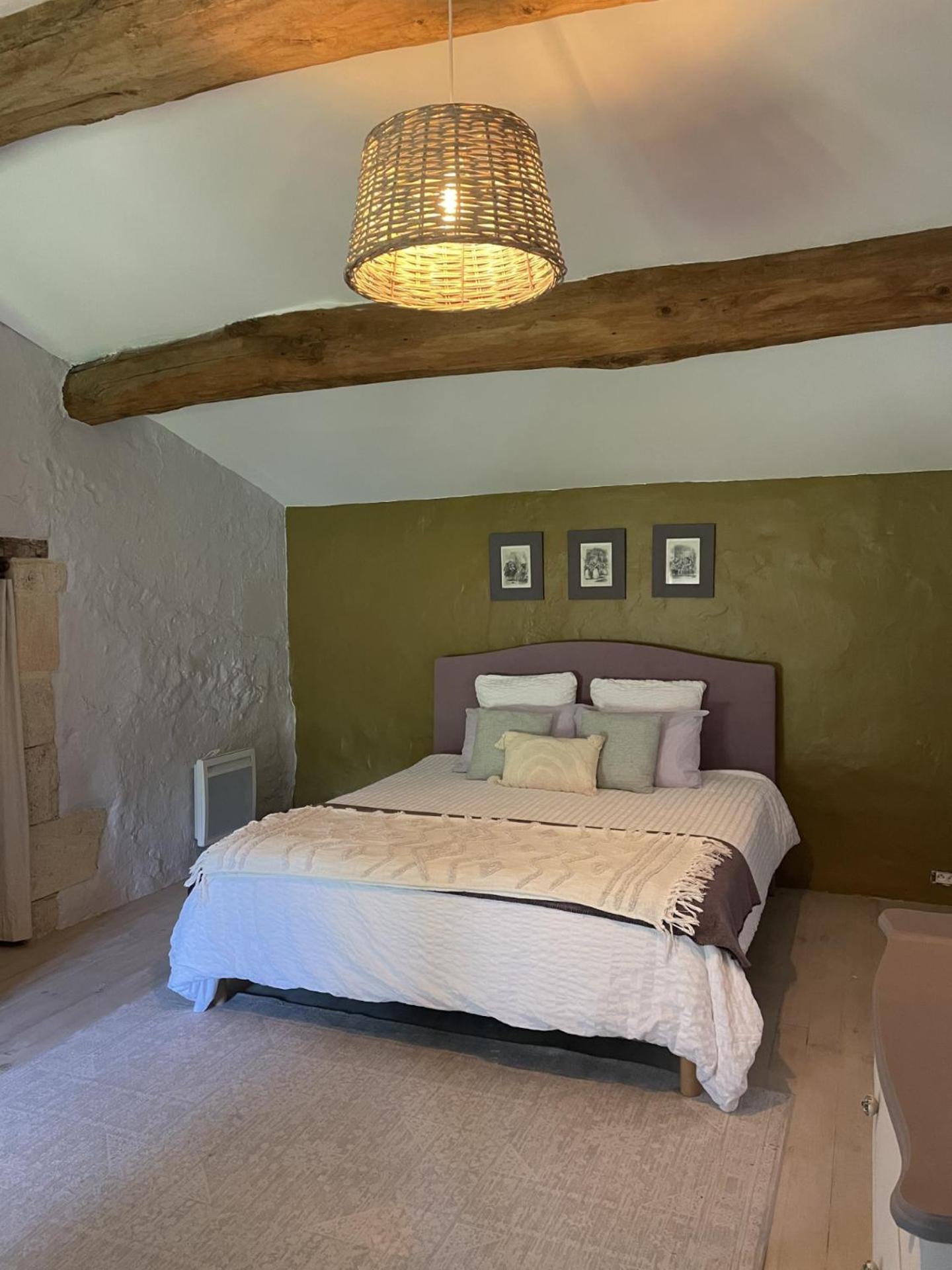 La Vigne D'Or Bed & Breakfast Teuillac Exterior photo