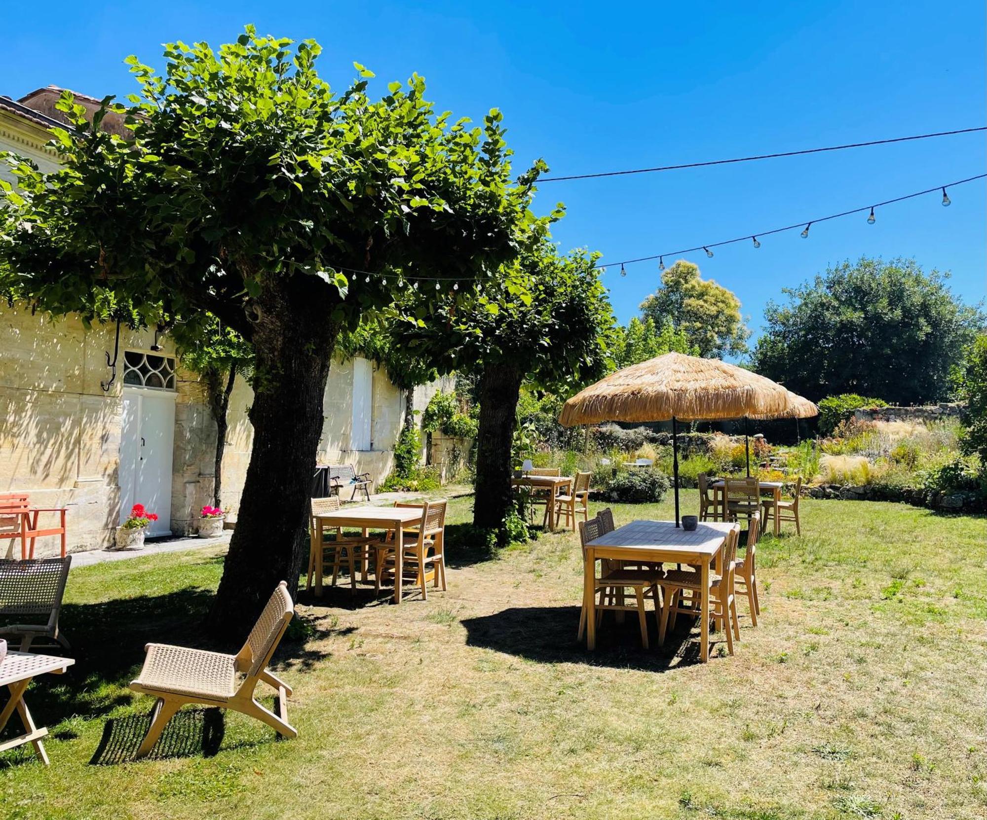 La Vigne D'Or Bed & Breakfast Teuillac Exterior photo